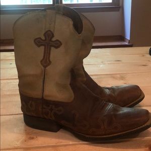 Rodeo boots (horse riding boots)